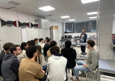 Visita a la Facultad de Física de la UVA (19/12/2024)