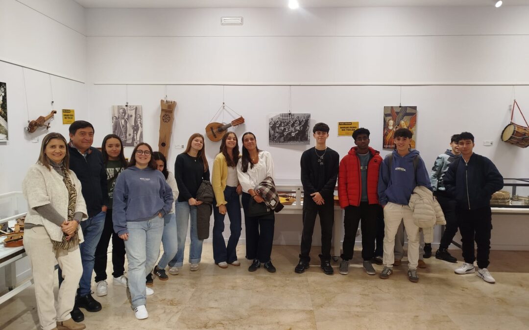 Exposición Instrumentos Musicales (19/11/2025)